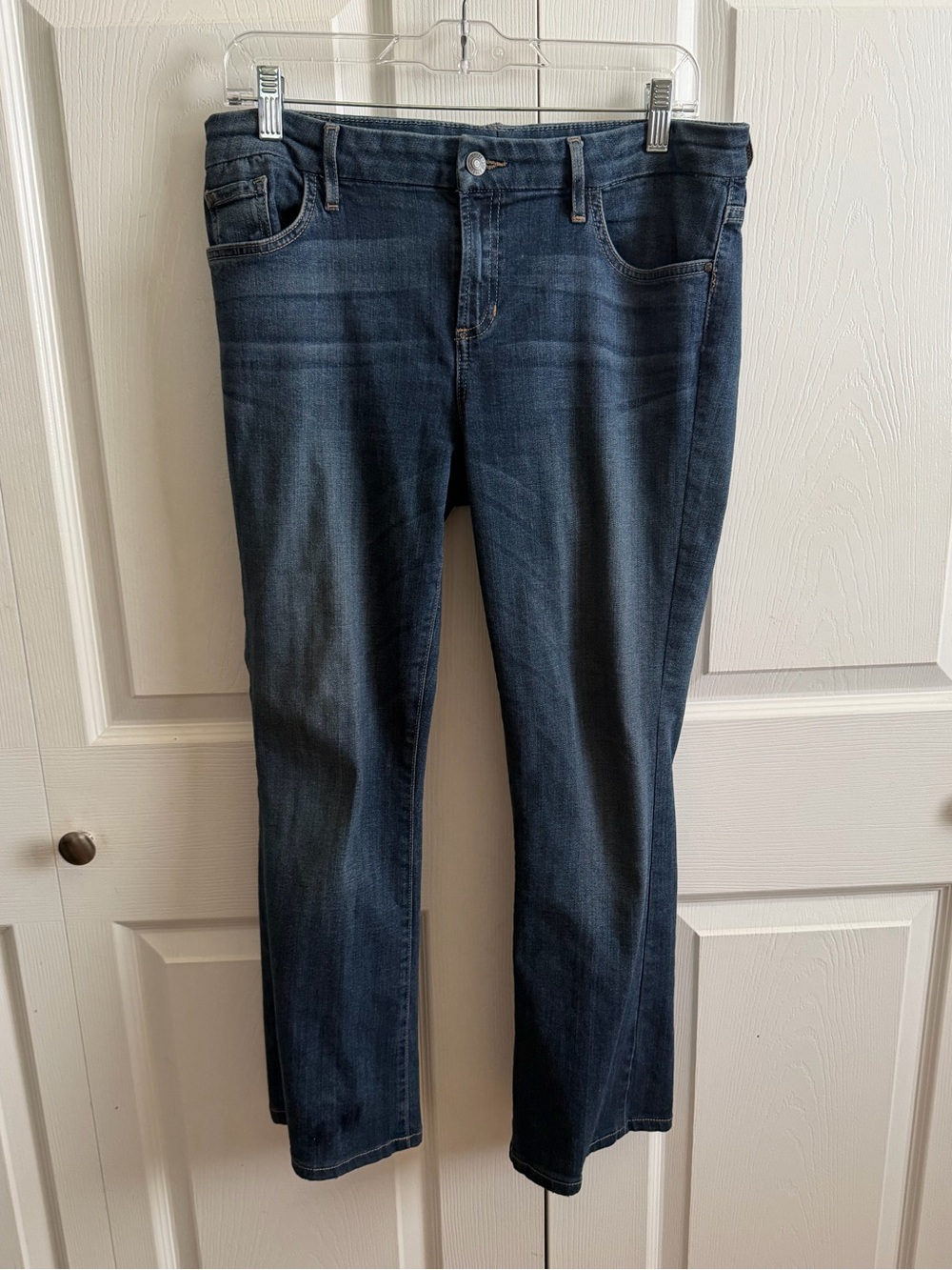 Guess Women's Straight Leg Jeans in Dark Blue Denim